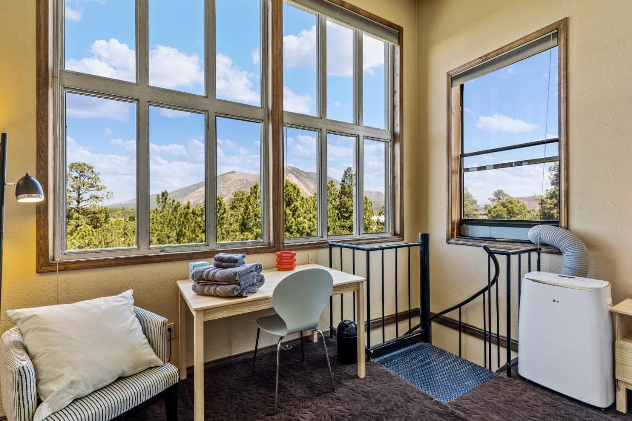 Delightful 1 Bdrm Country Club Retreat With Mt Elden Views! Villa Flagstaff Exterior photo